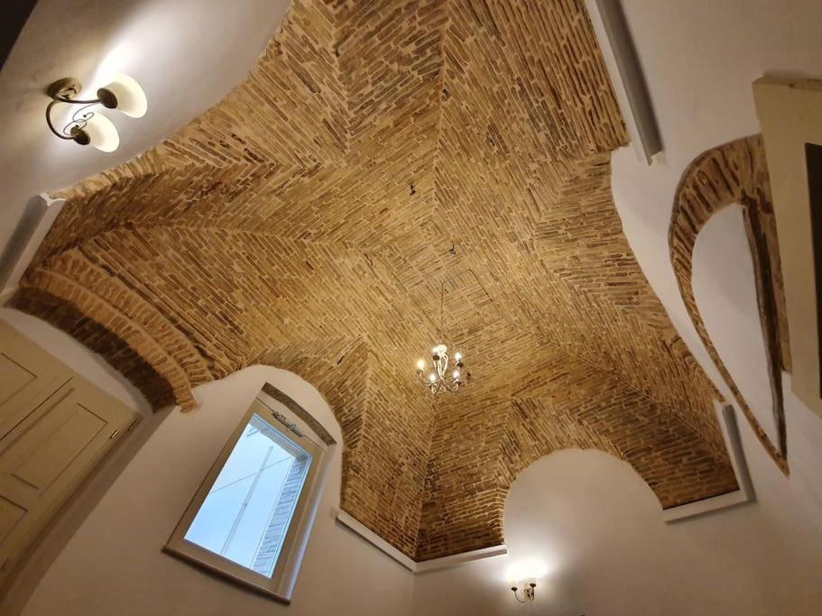 Casa Santa Maria - Beautifully Restored House In Centro Storico Irsina Basilicata Puglia Buitenkant foto